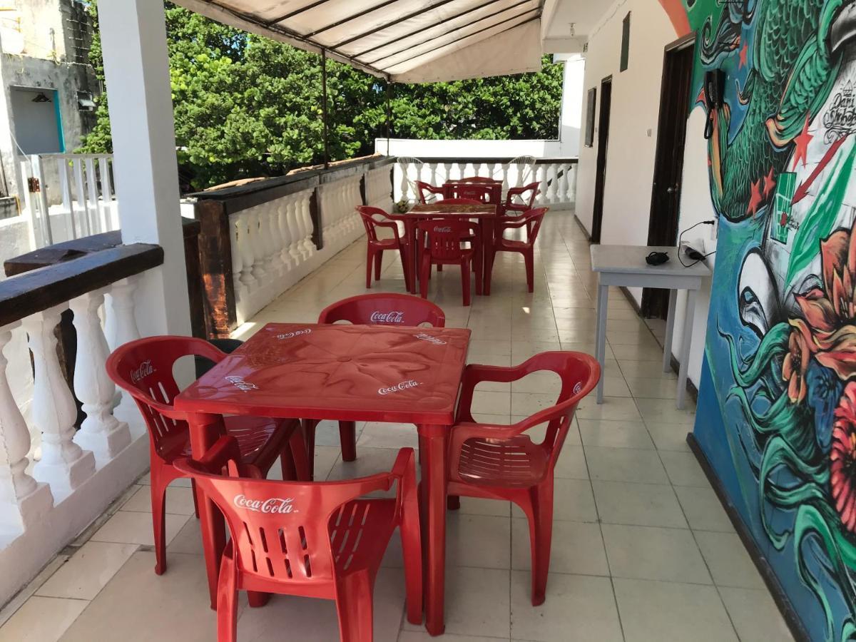 La Famiglia Hotel Ilha das Mulheres Exterior foto